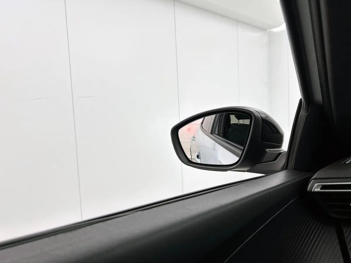 1.2 PureTech 130 Allure CAMERA | CARPLAY & NAVI | STOF-LEER