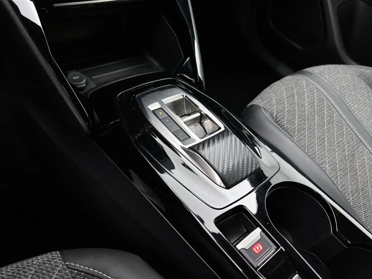 1.2 PureTech 130 Allure CAMERA | CARPLAY & NAVI | STOF-LEER