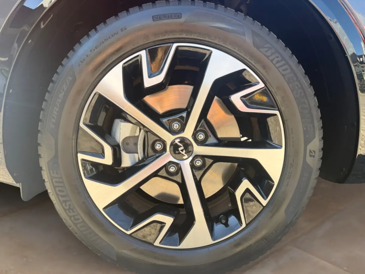 1.6 T 230 PK Hybride DynamicPlus Line | panoramadak