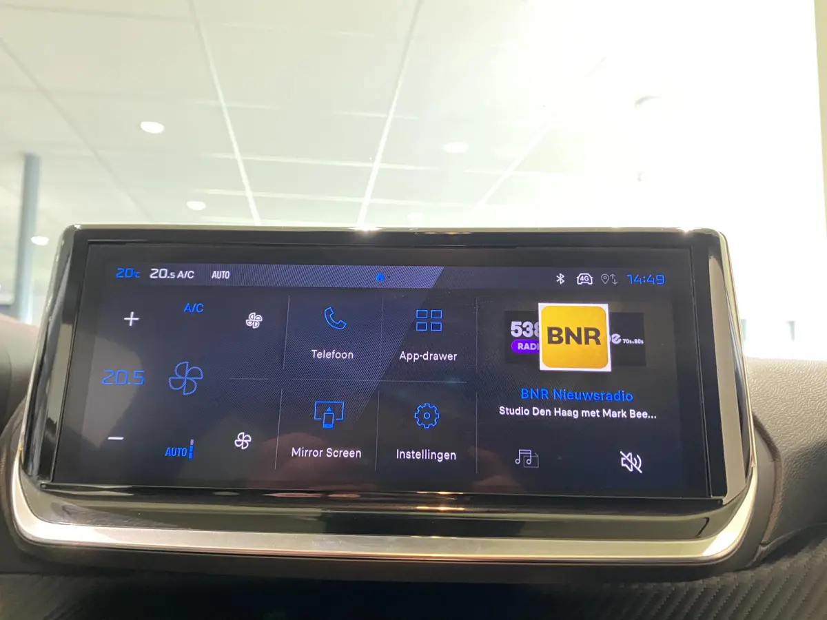 Hybrid 100 e-DCS6 Allure CARPLAY + SENSOREN + CRUISE CONTROL