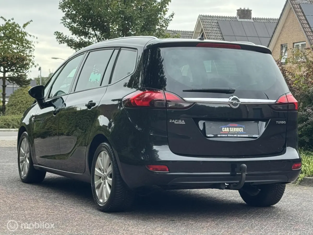 Tourer 1.4 Business+ 7p./CAMERA/NAVI/PDC/STLVW/