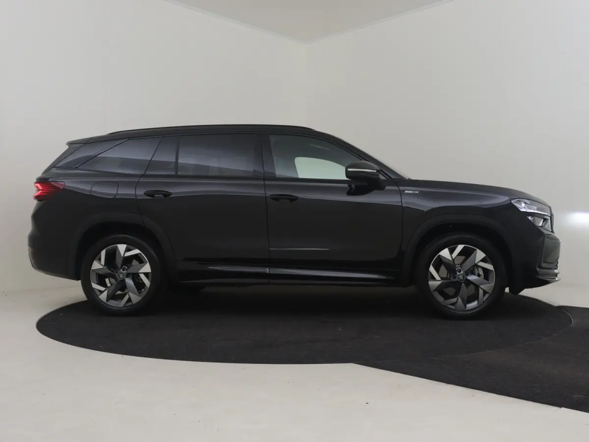 1.5 TSI PHEV Sportline Business 204PK DSG/AUT | Camera | Stoel/stuurverwarming | Elektr. Stoel incl geheugen | App connect | Navi | DAB | LED | Dodehoek | parkeersensoren| Keyless | 19"LMV