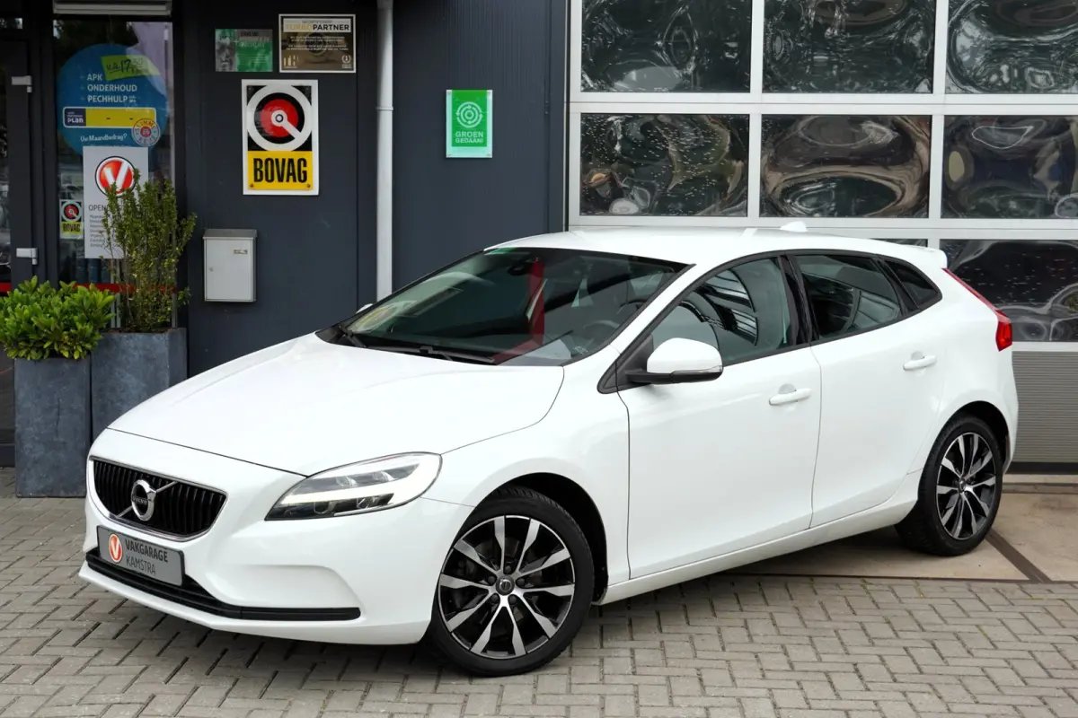 2.0 T3 R-Design LED/Stoelverw./Cruise/Clima/PDC