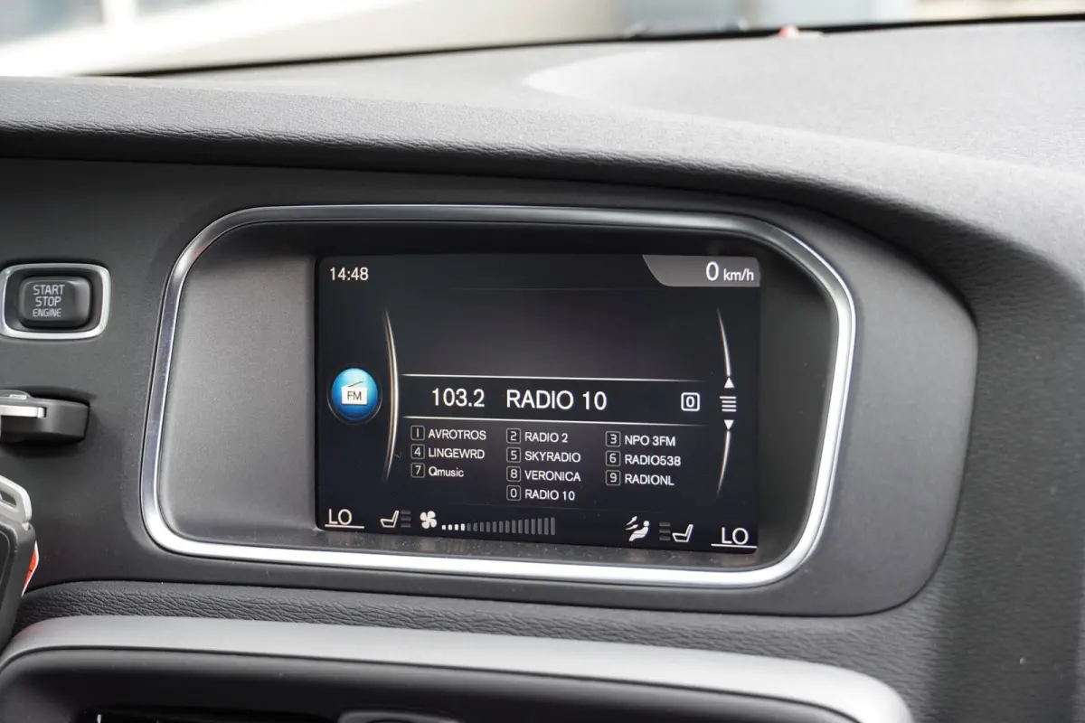 2.0 T3 R-Design LED/Stoelverw./Cruise/Clima/PDC