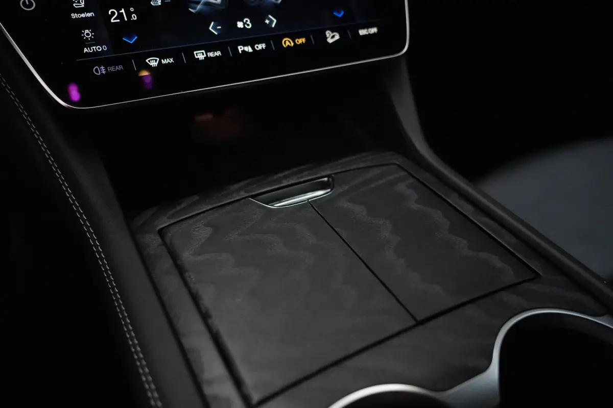2.0 MHEV Modena | 330PK | HUD | Sonus Faber | 21" | Leder | Maserati Grecale Modena 330 PK Mild Hybrid met 2.0 viercilinder, Head-Up Display, Sonus Faber premium audio, navigatie, 360° came