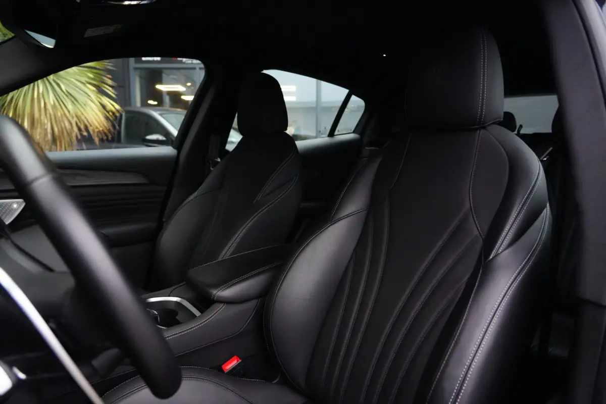 2.0 MHEV Modena | 330PK | HUD | Sonus Faber | 21" | Leder | Maserati Grecale Modena 330 PK Mild Hybrid met 2.0 viercilinder, Head-Up Display, Sonus Faber premium audio, navigatie, 360° came