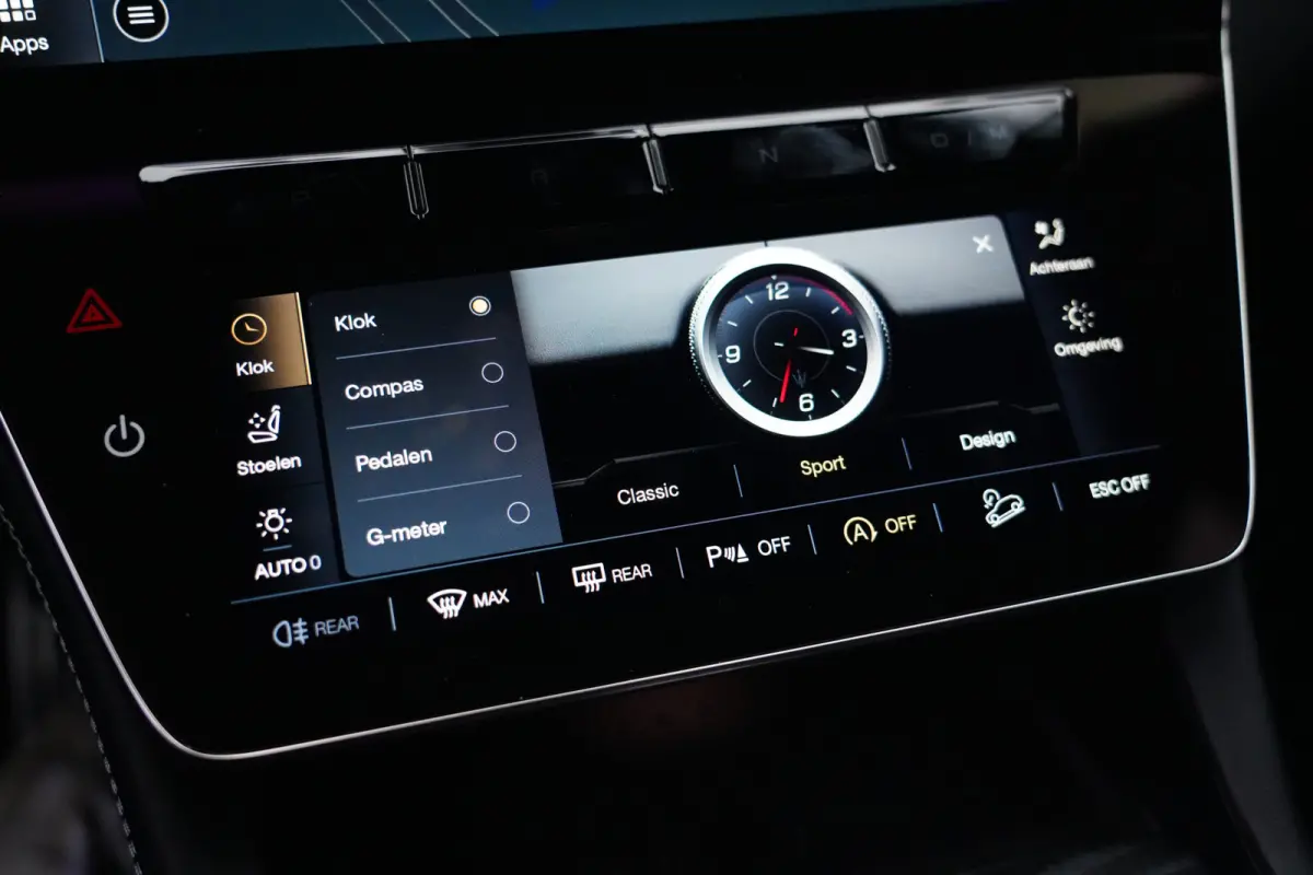 2.0 MHEV Modena | 330PK | HUD | Sonus Faber | 21" | Leder | Maserati Grecale Modena 330 PK Mild Hybrid met 2.0 viercilinder, Head-Up Display, Sonus Faber premium audio, navigatie, 360° came