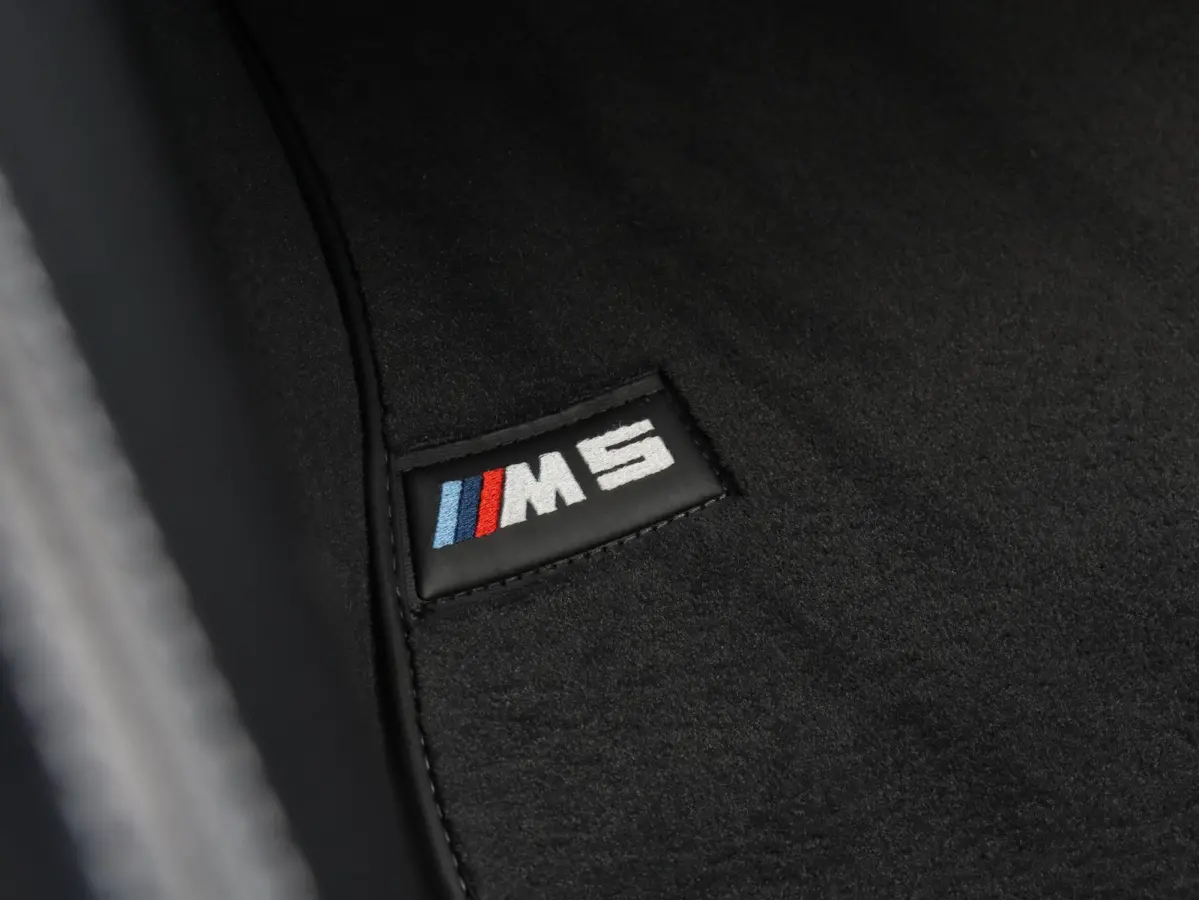 M5 Competition | High Executive | M Driver's Package | Bowers & Wilkins | Stoelventilatie | Driving Assistant Prof. | Head-Up | Soft Close | 20'' LMV