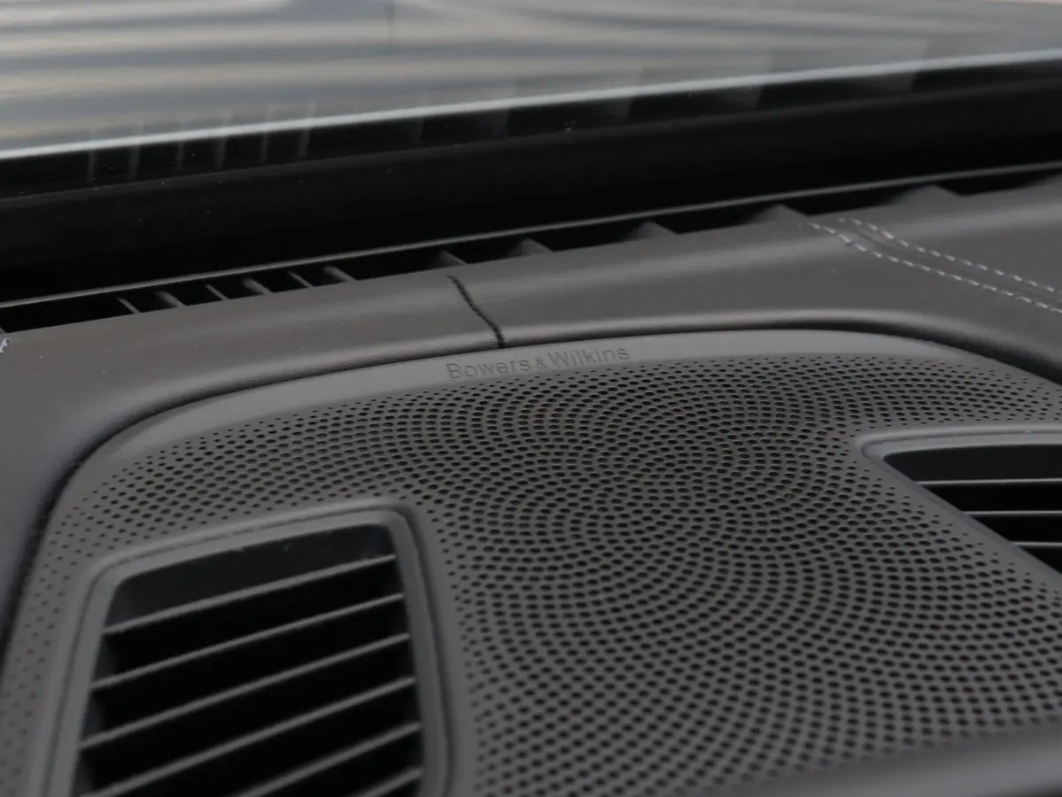 M5 Competition | High Executive | M Driver's Package | Bowers & Wilkins | Stoelventilatie | Driving Assistant Prof. | Head-Up | Soft Close | 20'' LMV