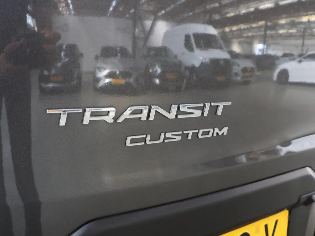 300 2.0 TDCI L2H1 Trend