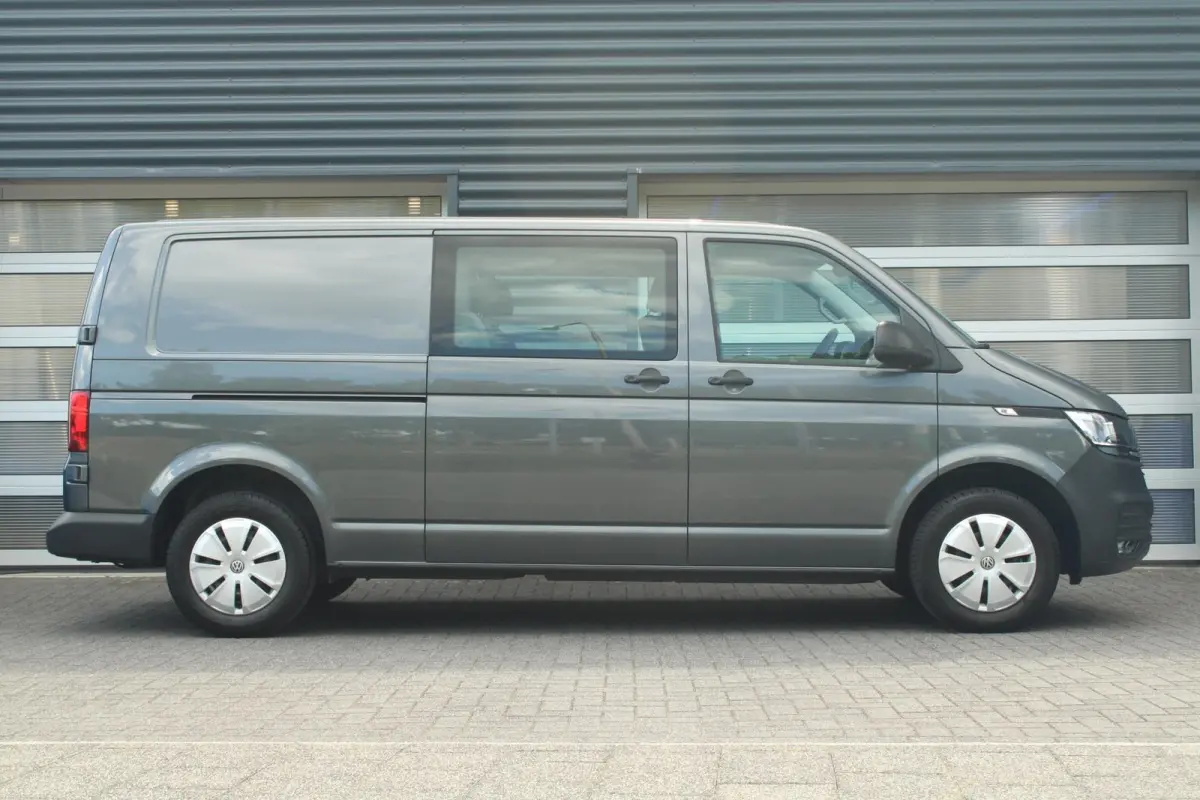 2.0 TDI 150pk DSG L2H1 30 DC Comfortline | 5-zits | Adaptive Cruise Control | Apple Carplay