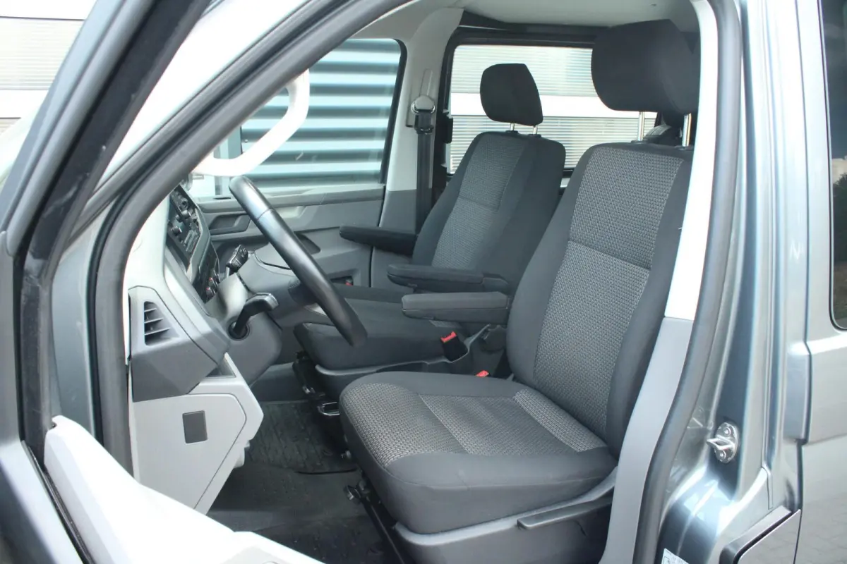 2.0 TDI 150pk DSG L2H1 30 DC Comfortline | 5-zits | Adaptive Cruise Control | Apple Carplay
