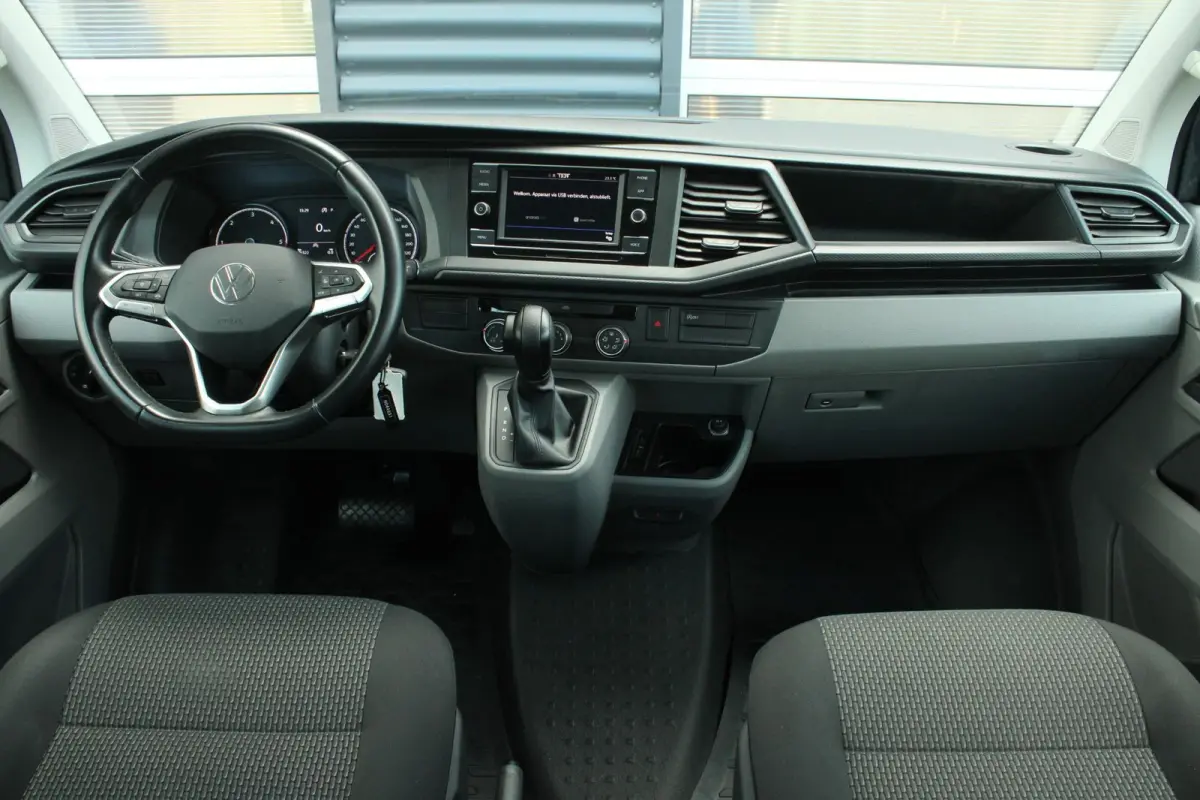 2.0 TDI 150pk DSG L2H1 30 DC Comfortline | 5-zits | Adaptive Cruise Control | Apple Carplay