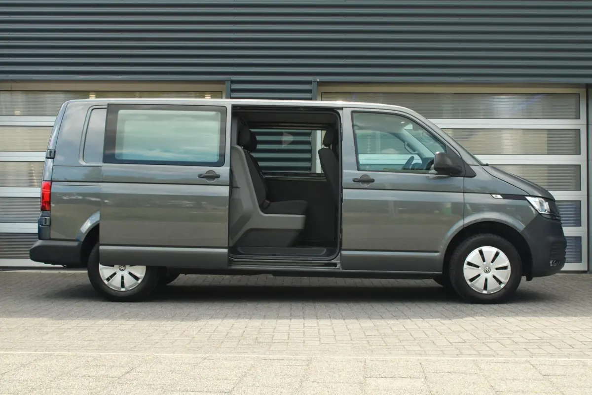 2.0 TDI 150pk DSG L2H1 30 DC Comfortline | 5-zits | Adaptive Cruise Control | Apple Carplay