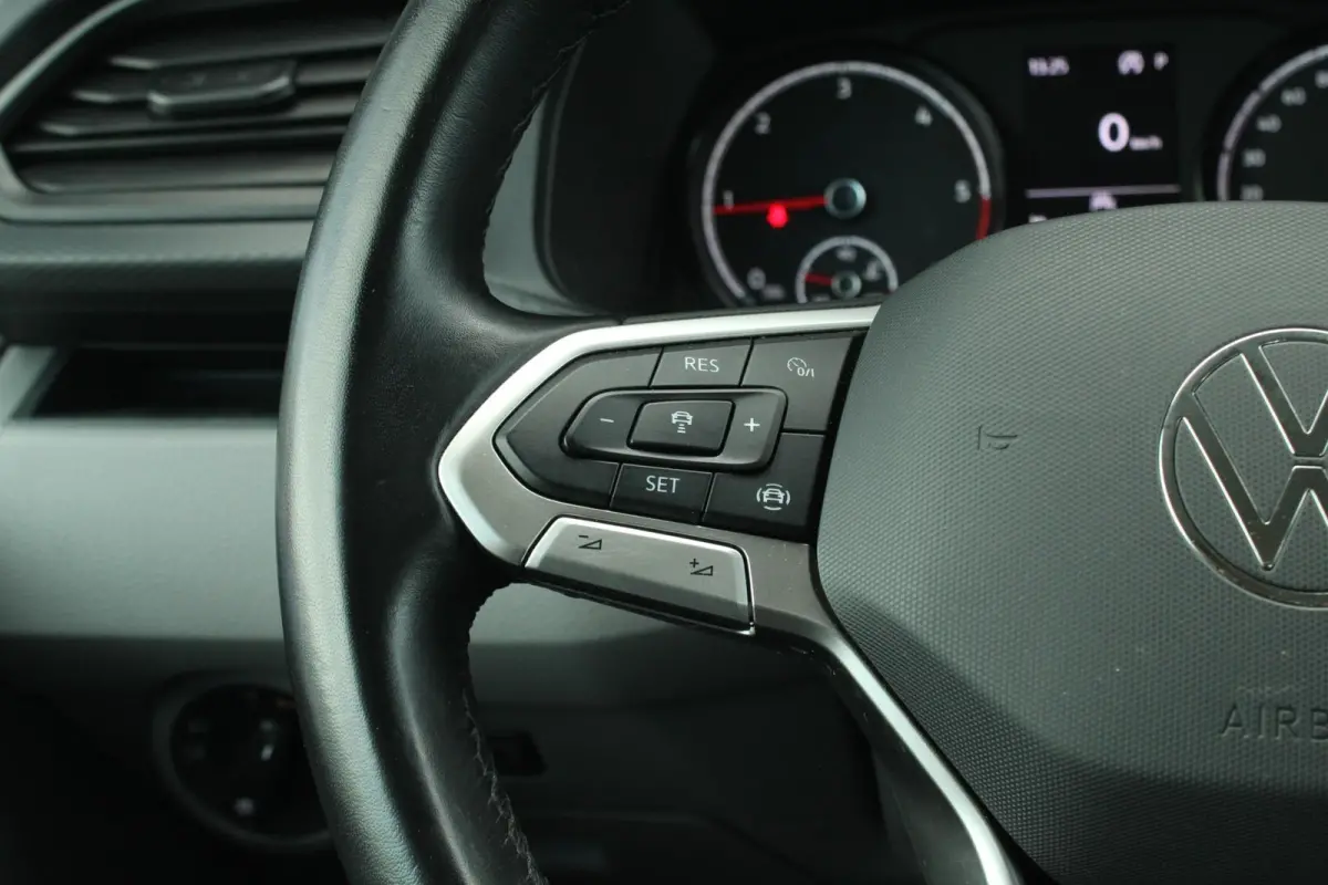 2.0 TDI 150pk DSG L2H1 30 DC Comfortline | 5-zits | Adaptive Cruise Control | Apple Carplay