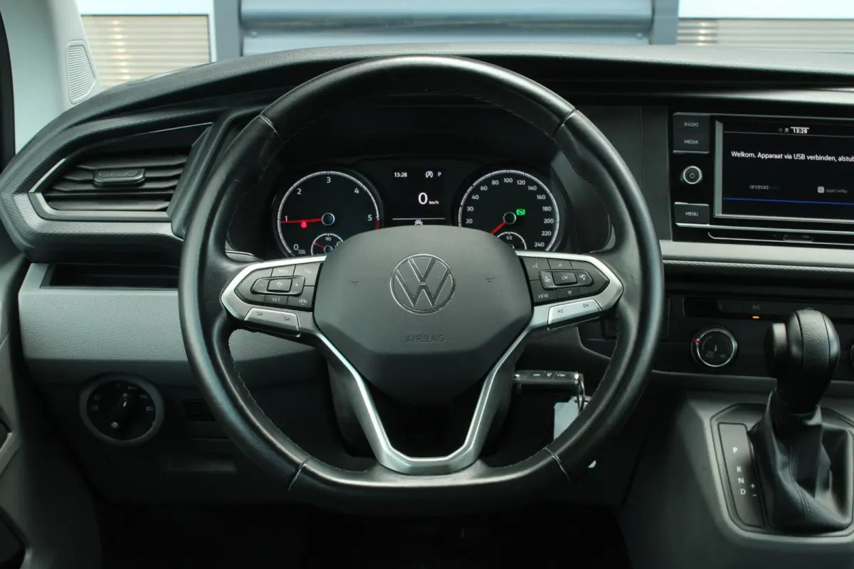 2.0 TDI 150pk DSG L2H1 30 DC Comfortline | 5-zits | Adaptive Cruise Control | Apple Carplay