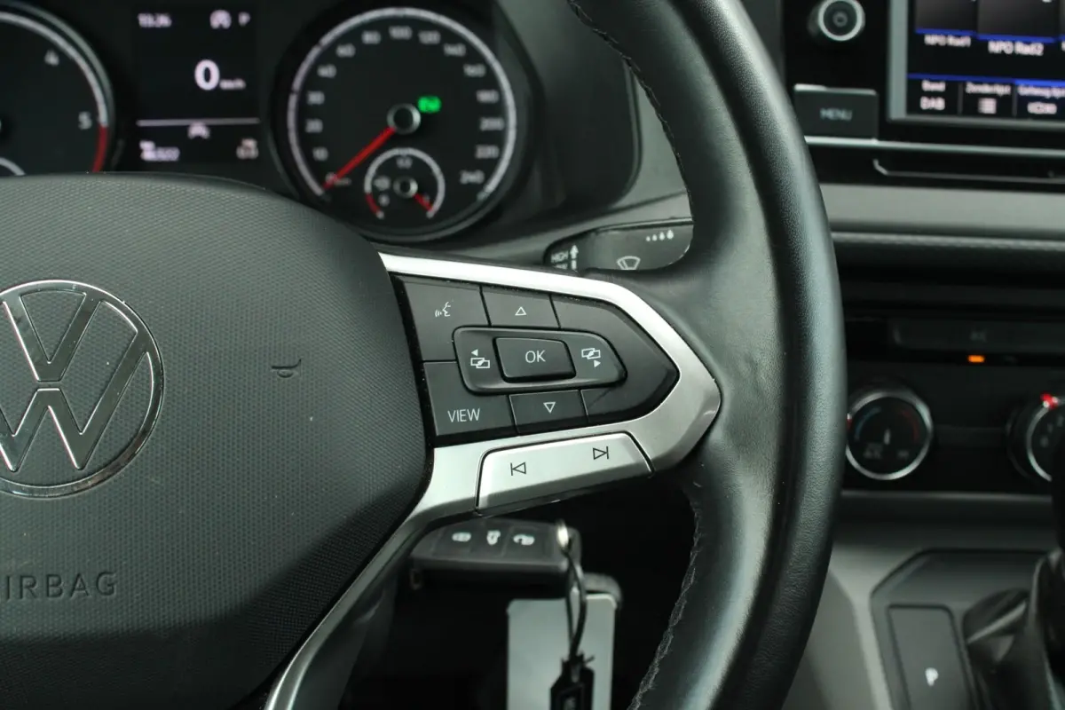 2.0 TDI 150pk DSG L2H1 30 DC Comfortline | 5-zits | Adaptive Cruise Control | Apple Carplay