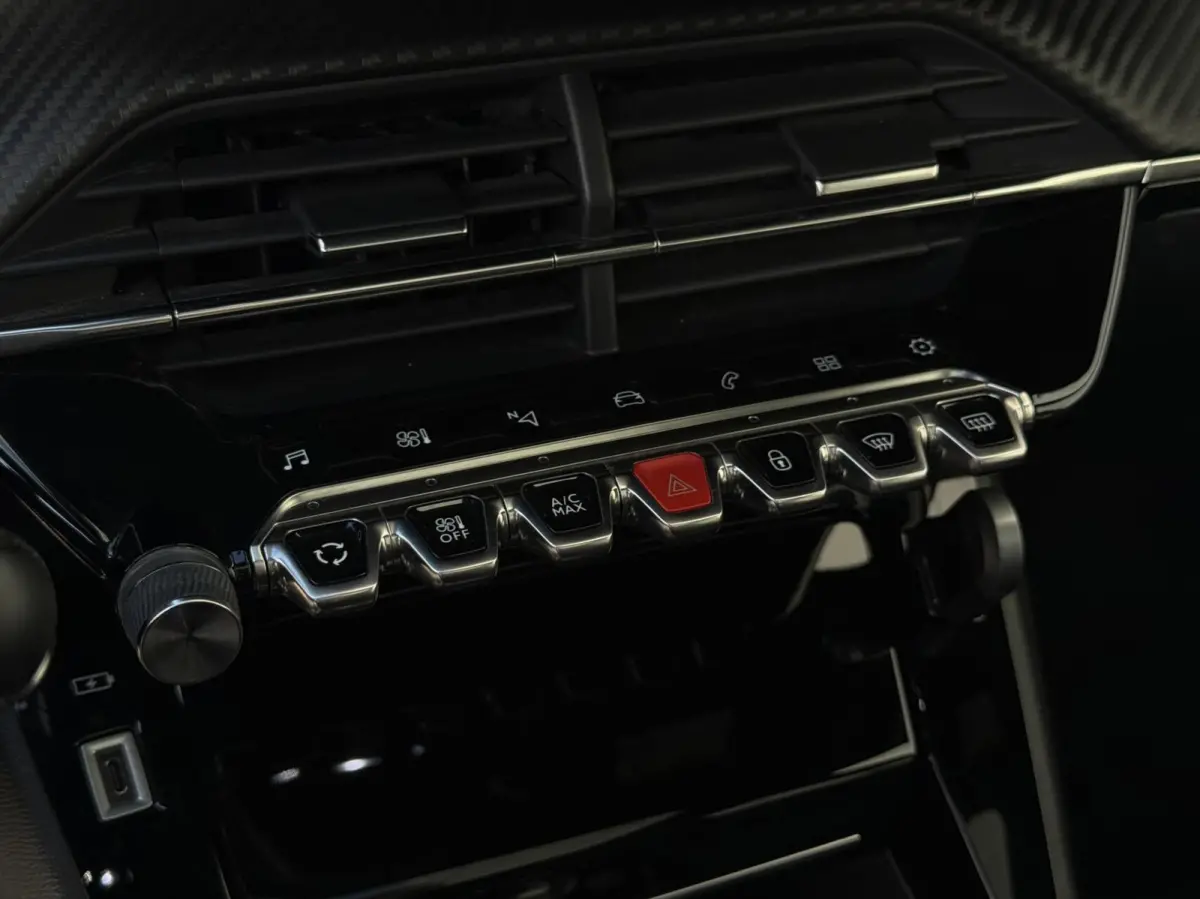 1.2 GT | Pano | Virtual | Cam | CarPlay | Keyle
