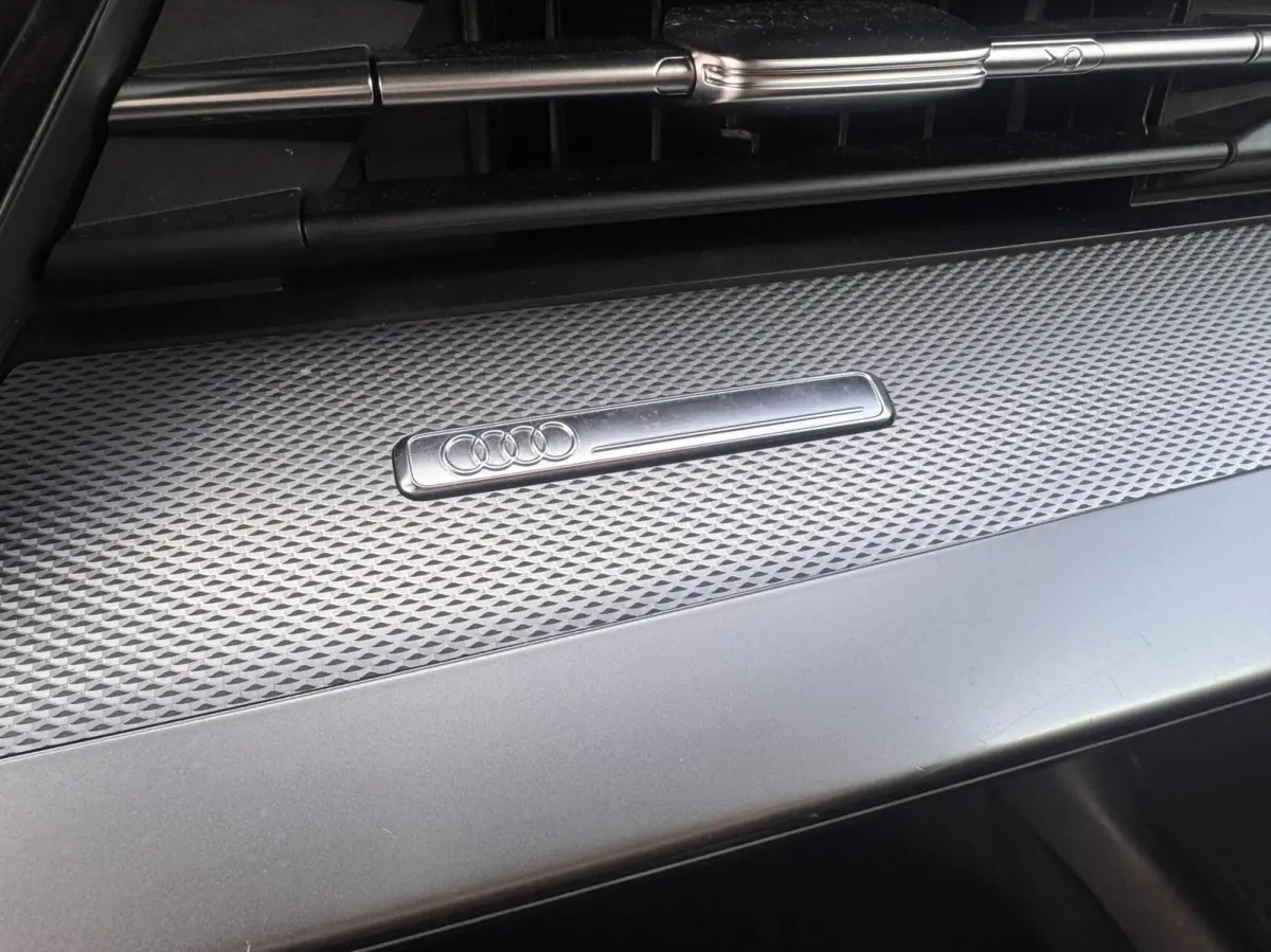 30 TFSI Advanced edition