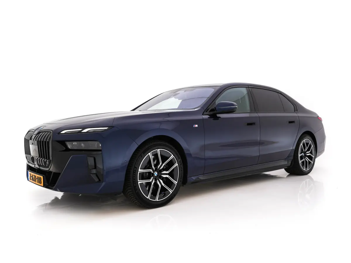 xDrive60 106 kWh M-Sport-Styling [3-Fase-11kW] {SoH-98%} (INCL-BTW) *PANO | LEATHER | FULL-LED | BLIND-SPOT | BOWERS&WILKINS | MEMORY-PACK | TOP-VIEW | VENTILATED/HEATED-COMFORTSEATS | SOFT-