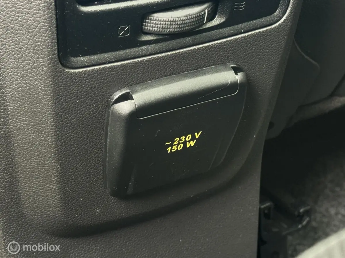 1.5 Titanium|Keyless Pano ½ Leer Camera LED 6MND