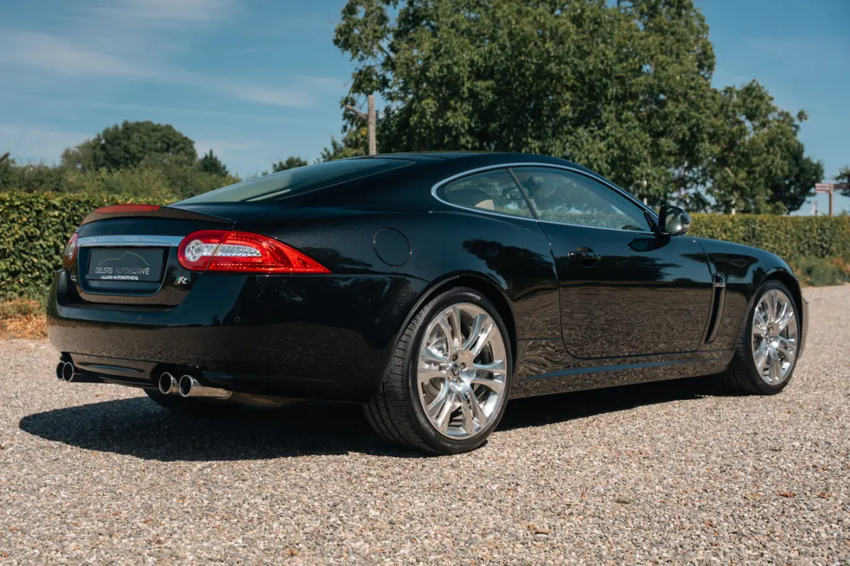 XKR 5.0 V8 Portfolio 510 pk | 100% Jaguar Service | 1e Eigenaar | Clima | Cruise | Leder | Navi | Stoelkoeling |