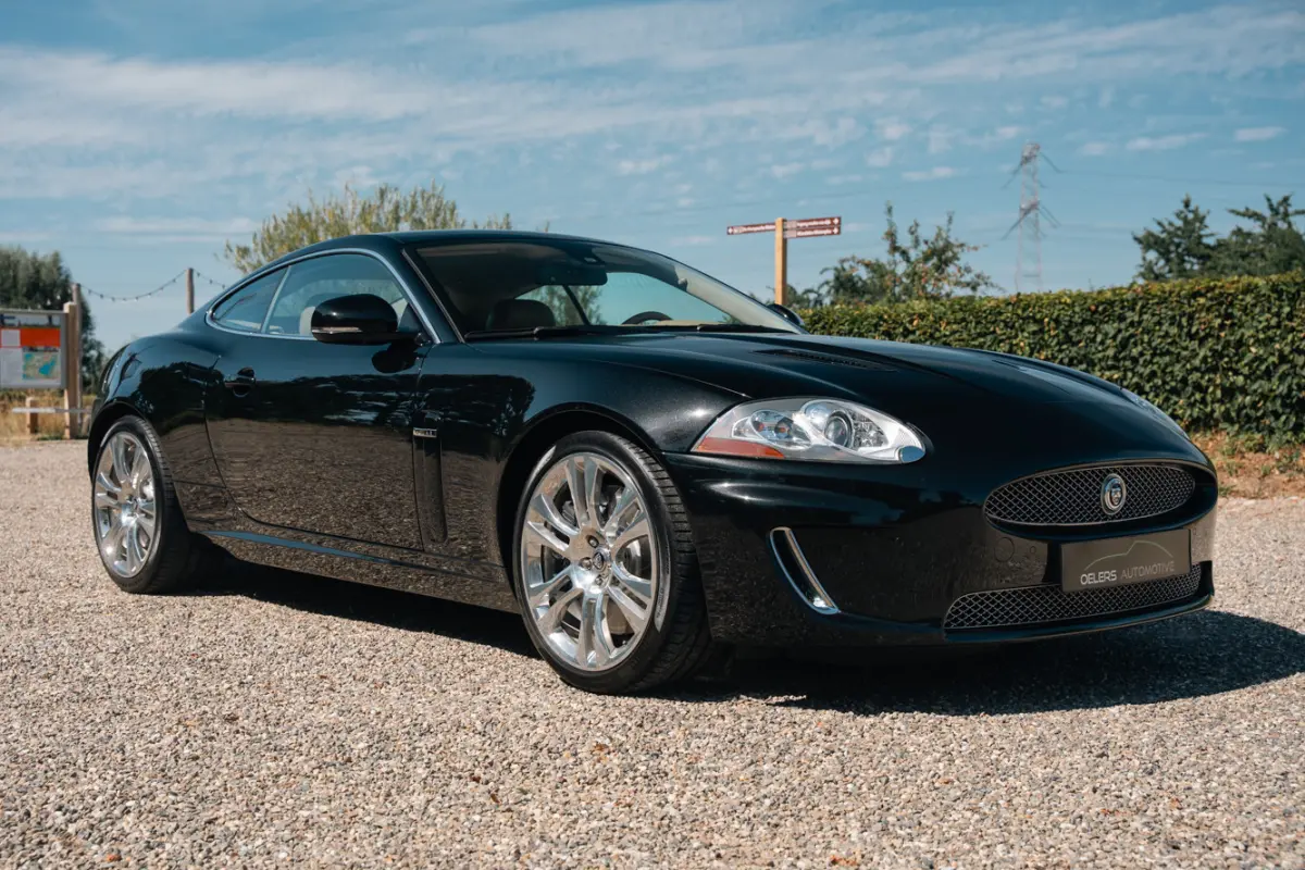 XKR 5.0 V8 Portfolio 510 pk | 100% Jaguar Service | 1e Eigenaar | Clima | Cruise | Leder | Navi | Stoelkoeling |