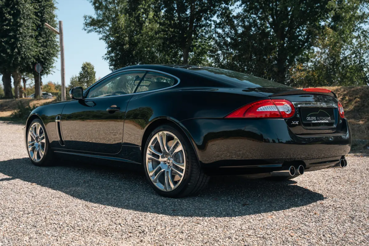 XKR 5.0 V8 Portfolio 510 pk | 100% Jaguar Service | 1e Eigenaar | Clima | Cruise | Leder | Navi | Stoelkoeling |