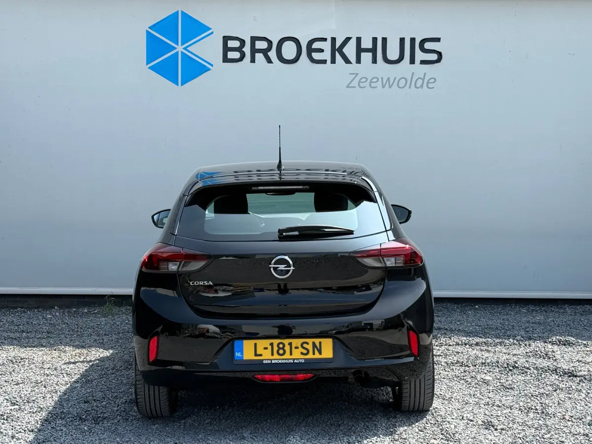 1.2 100PK Elegance | TREKHAAK| CAMERA ACHTER| KEYLESS ENTRY&START| PARKEERSENSOREN V+A| NAVIGATIE| DAB| CLIMATE CONTROL| CRUISE CONTROL