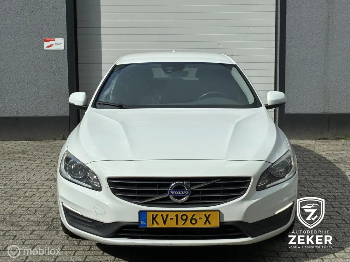 2.4 D5 Twin Engine Lease Edition automaat / cruise