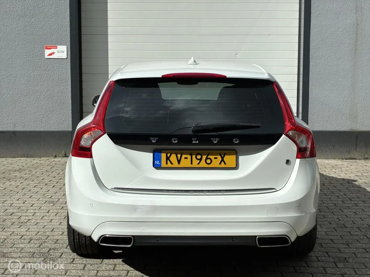 2.4 D5 Twin Engine Lease Edition automaat / cruise