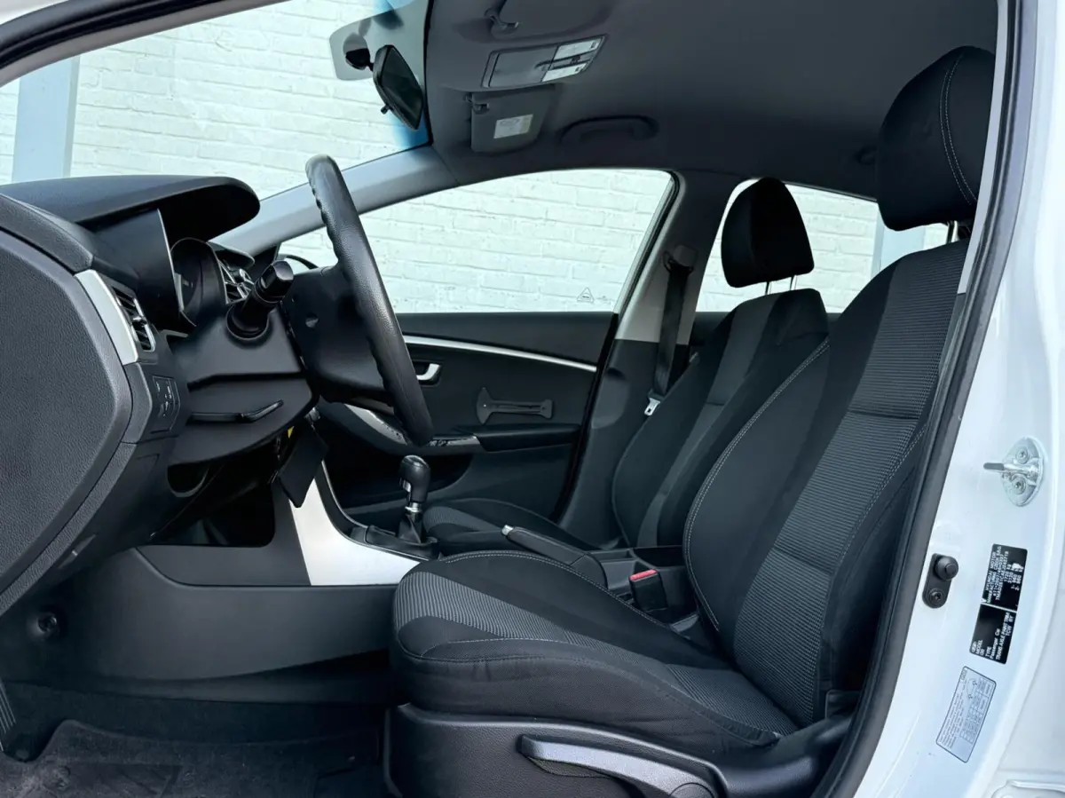 1.6 GDi i-Motion 5-Deurs / Dealer OH / 2e Eig. / Orig. NL