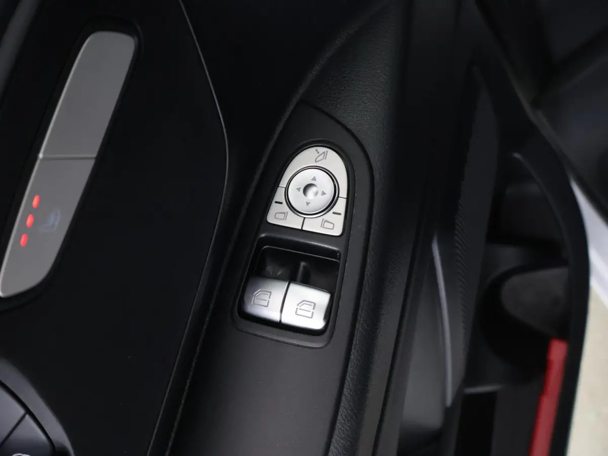 116 CDI | Aut. | Lang L2 | Pro | Navigatie | Camera | Cruise-Controle | Stoelverwarming | Spiegelpakket | Dodehoekassistent | 270° Achterdeuren | Certified