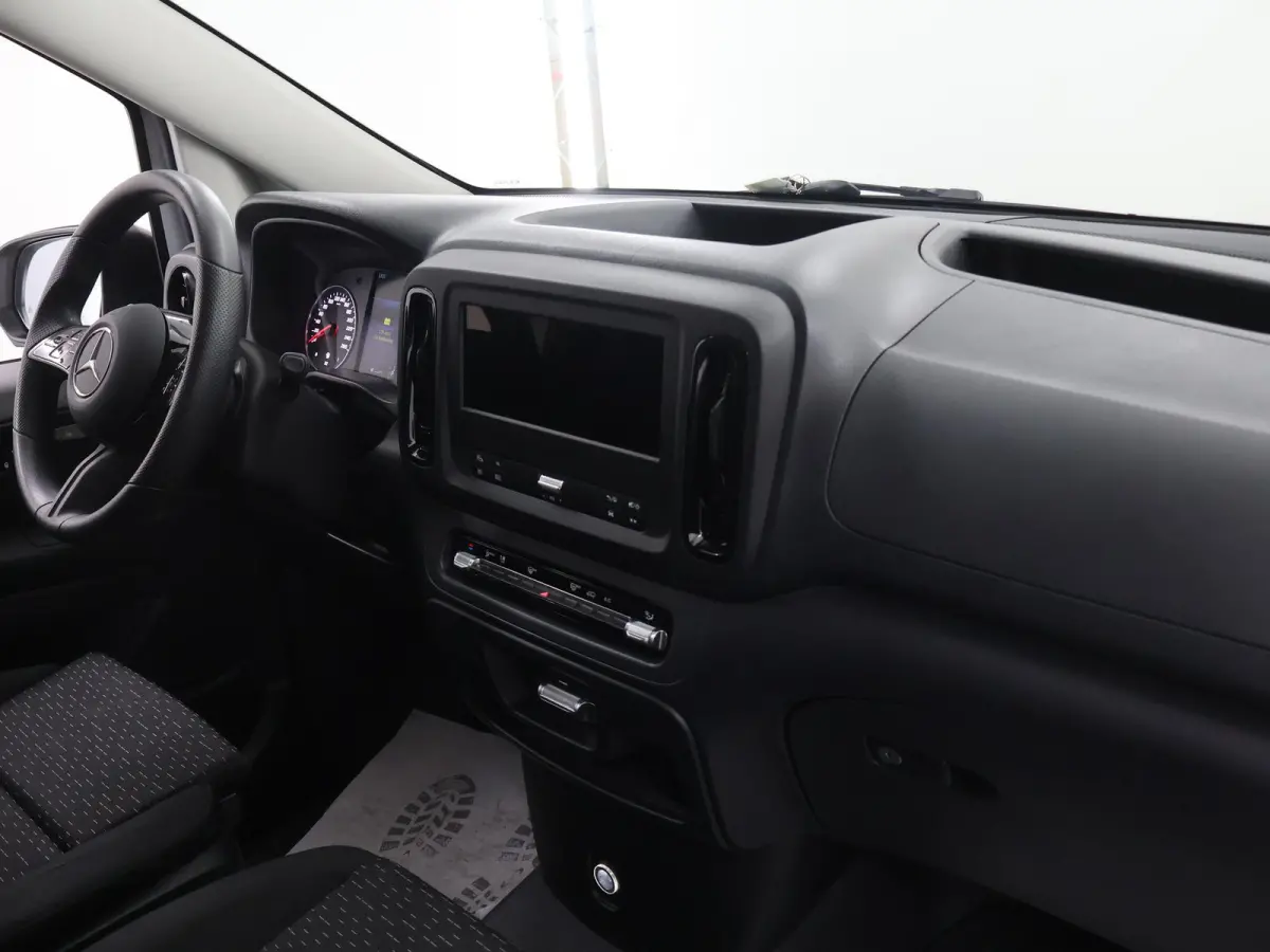 116 CDI | Aut. | Lang L2 | Pro | Navigatie | Camera | Cruise-Controle | Stoelverwarming | Spiegelpakket | Dodehoekassistent | 270° Achterdeuren | Certified