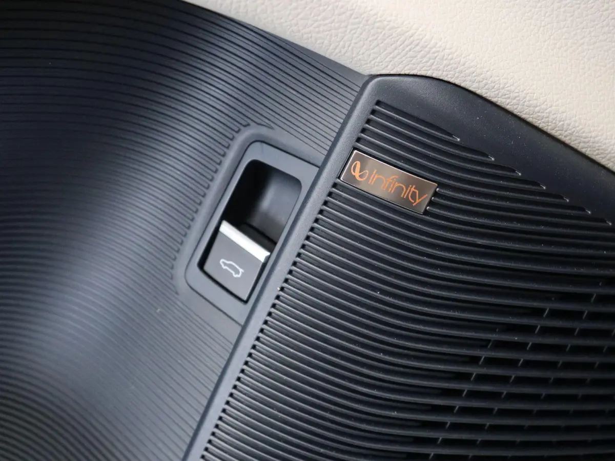 Design 87 kWh | Warmtepomp | WLTP 500km | Panoramadak | Stoelverwarming en Ventilatie |