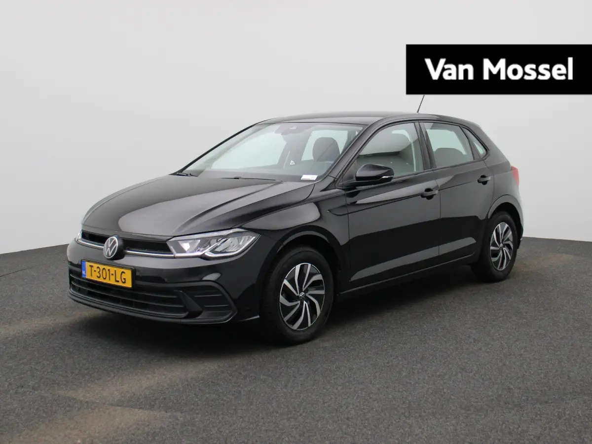 1.0 TSI Life 95 PK| Origineel Nederlands | 1e Eigenaar | Navigatie | Parkeersensoren Voor & Achter | LED Koplampen | Airco | Digitale Cockpit
