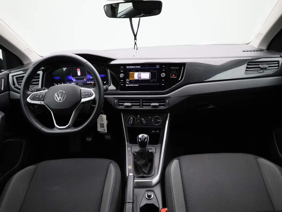 1.0 TSI Life 95 PK| Origineel Nederlands | 1e Eigenaar | Navigatie | Parkeersensoren Voor & Achter | LED Koplampen | Airco | Digitale Cockpit
