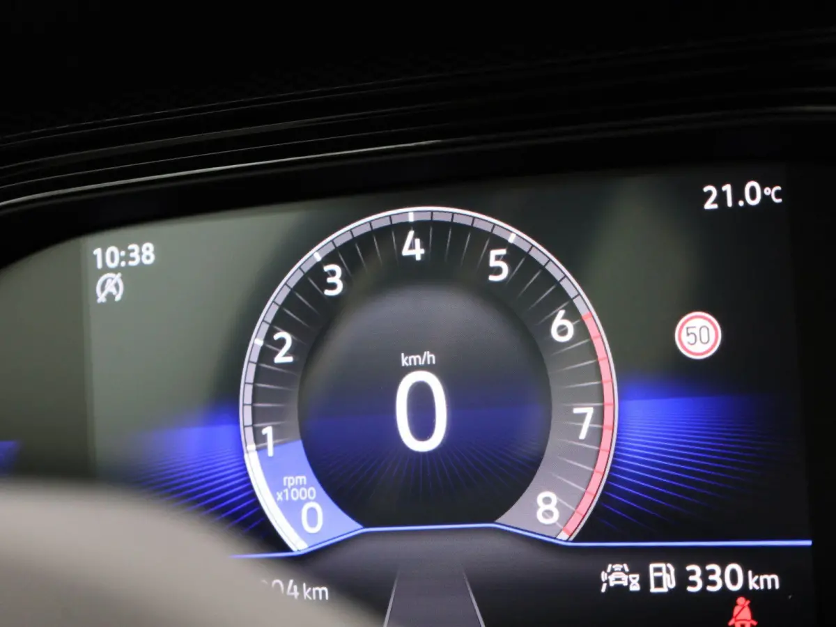 1.0 TSI Life 95 PK| Origineel Nederlands | 1e Eigenaar | Navigatie | Parkeersensoren Voor & Achter | LED Koplampen | Airco | Digitale Cockpit