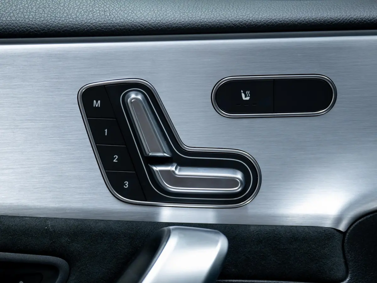 AMG 45 4MATIC+ | Pano | Memory | Burmester | 360° | Multibeam |