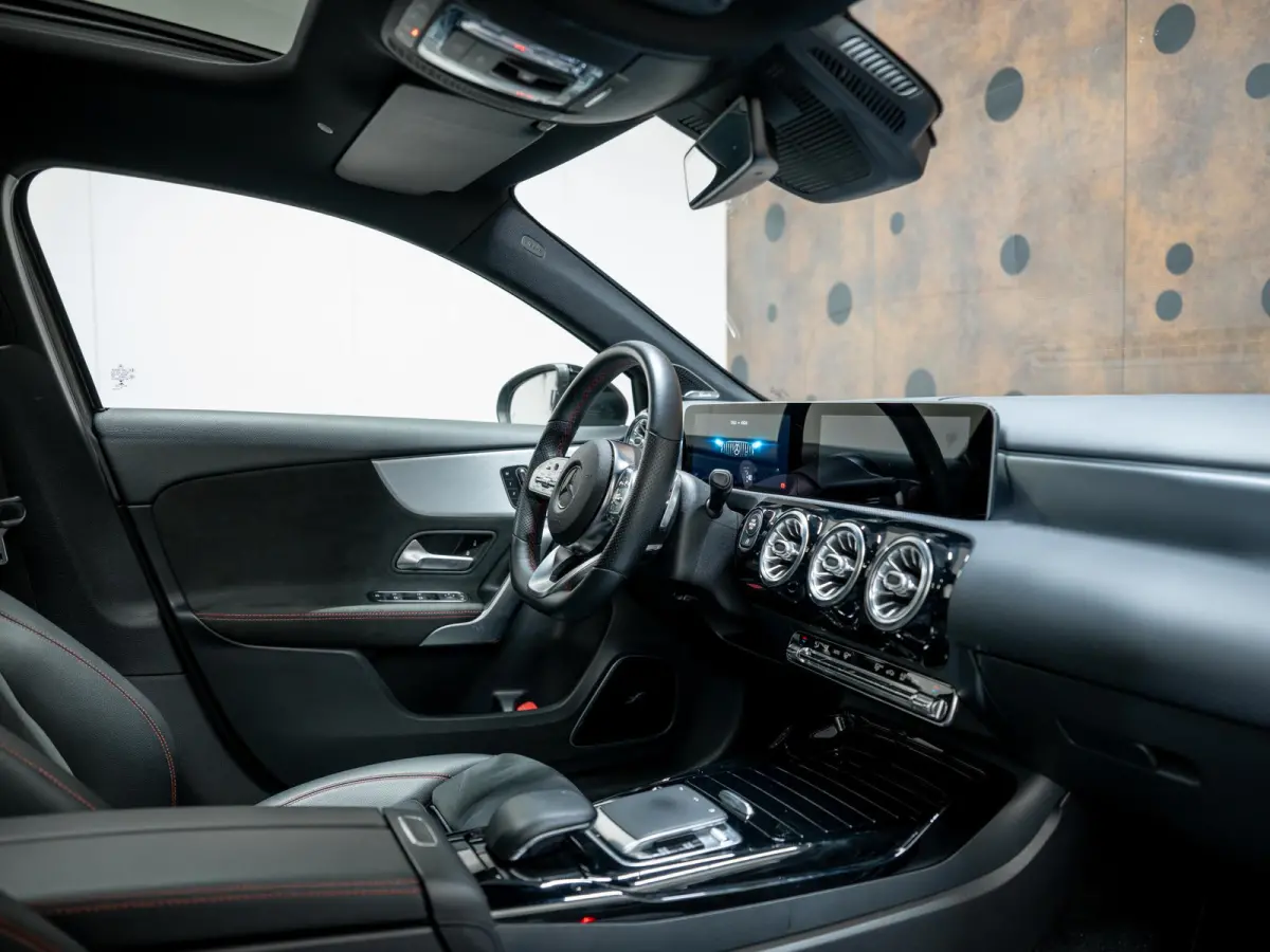 AMG 45 4MATIC+ | Pano | Memory | Burmester | 360° | Multibeam |
