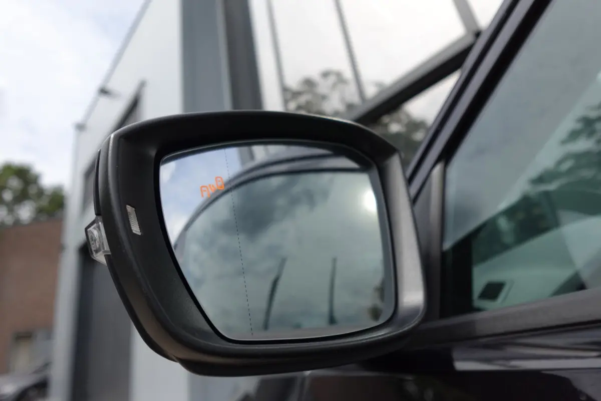 1.5 TSI Sport Business R PANO CAM ACC