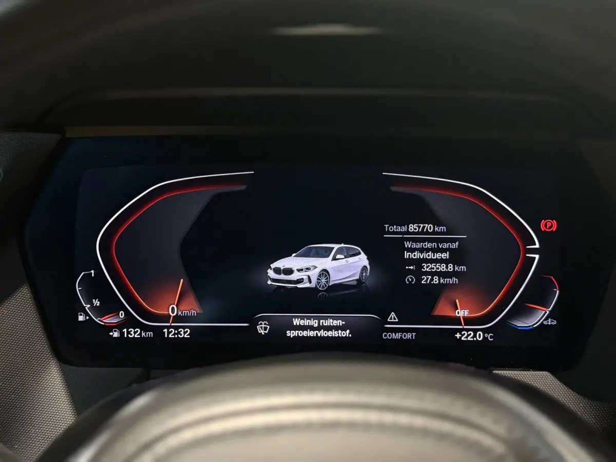120i High Executive|Pano|HUD|Keyless|Sfeer