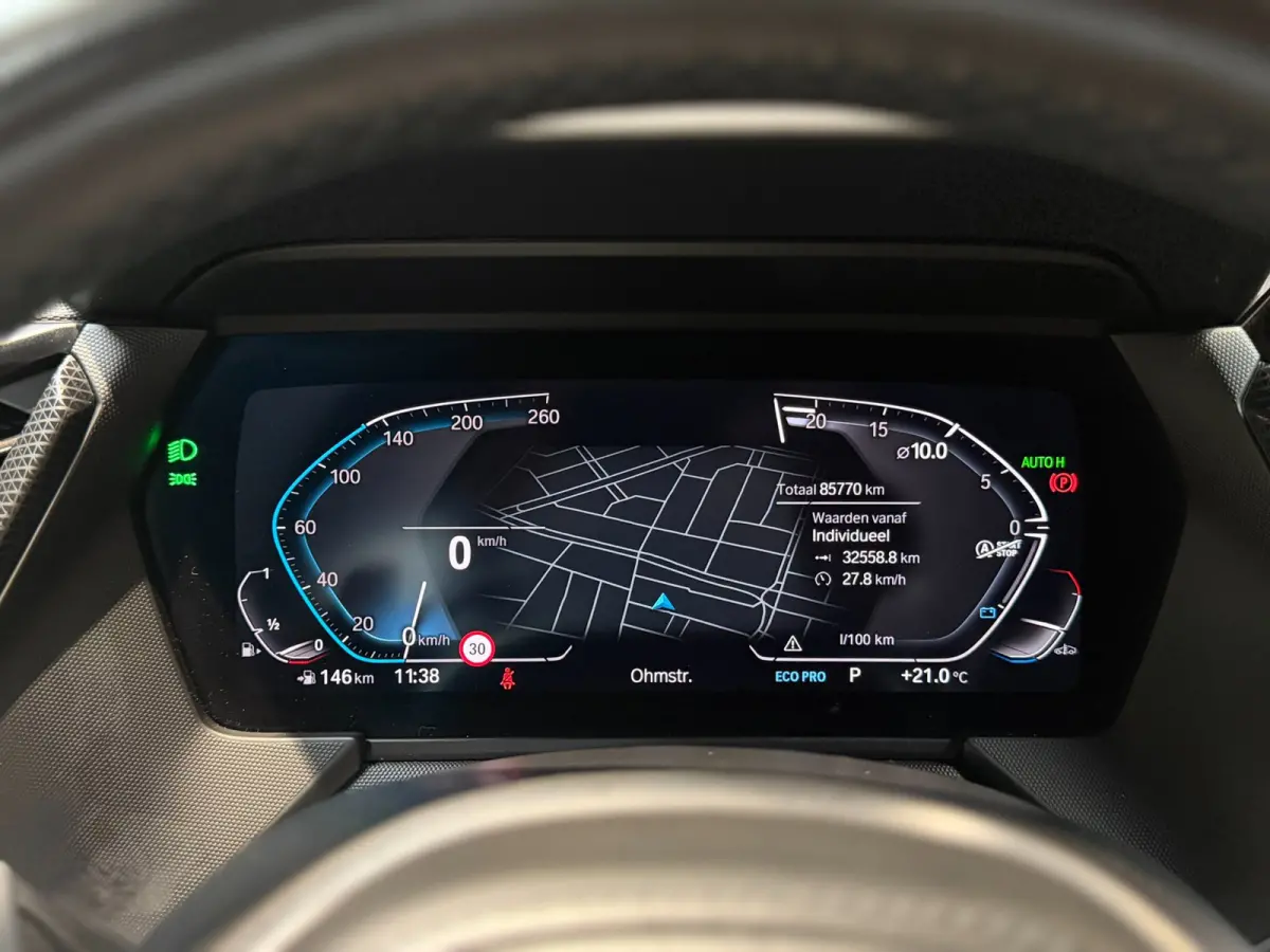 120i High Executive|Pano|HUD|Keyless|Sfeer