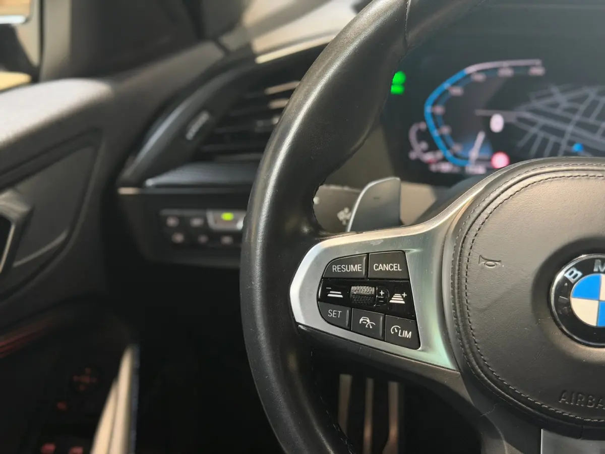 120i High Executive|Pano|HUD|Keyless|Sfeer
