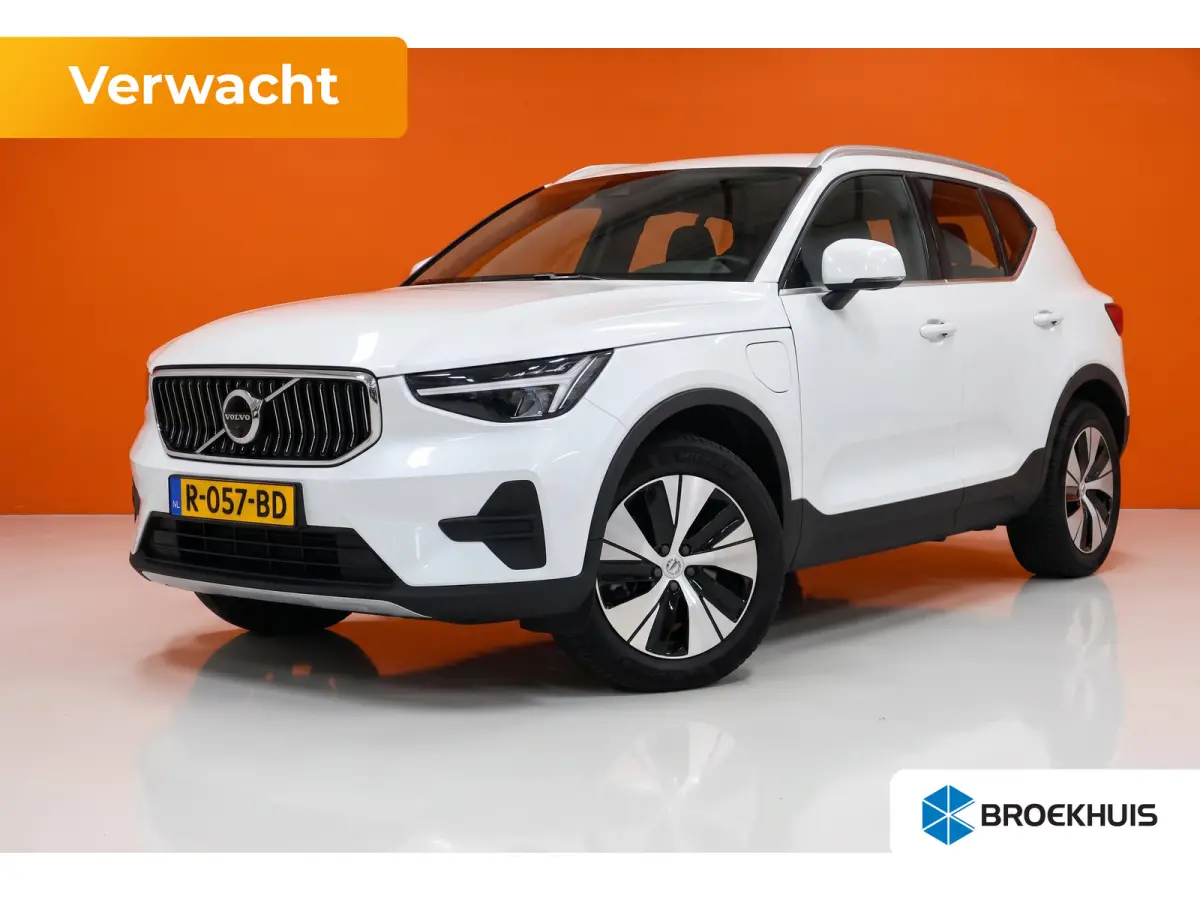 1.5 T4 Plug-in hybrid Core Bright Facelift! | Camera | Crystal White | Trekhaak