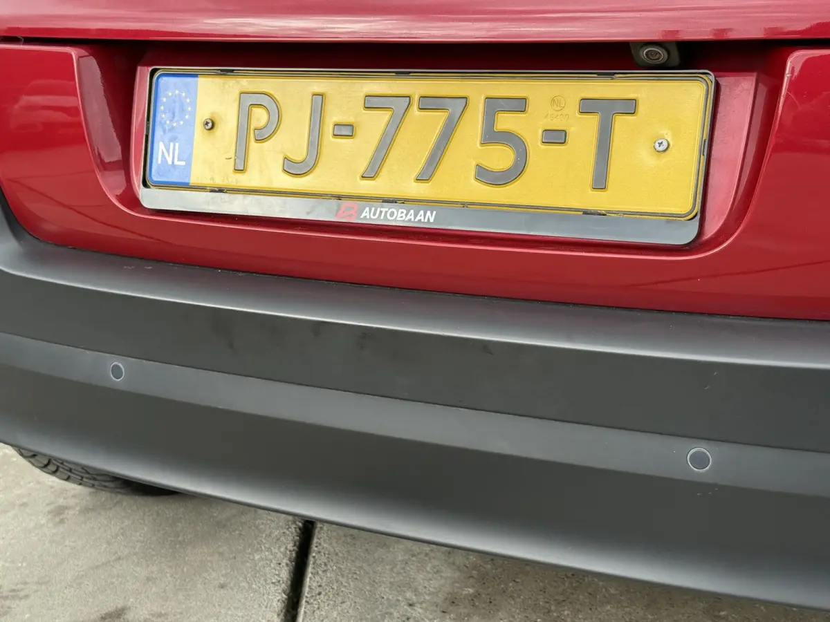 1.2 PureTech Shine 2e Eigenaar|Navi|Camera|Clima|Cruise|Carplay|N.A.P|APK tot 07-2027