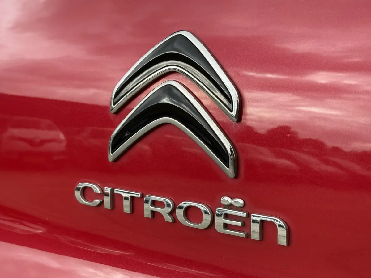1.2 PureTech Shine 2e Eigenaar|Navi|Camera|Clima|Cruise|Carplay|N.A.P|APK tot 07-2027