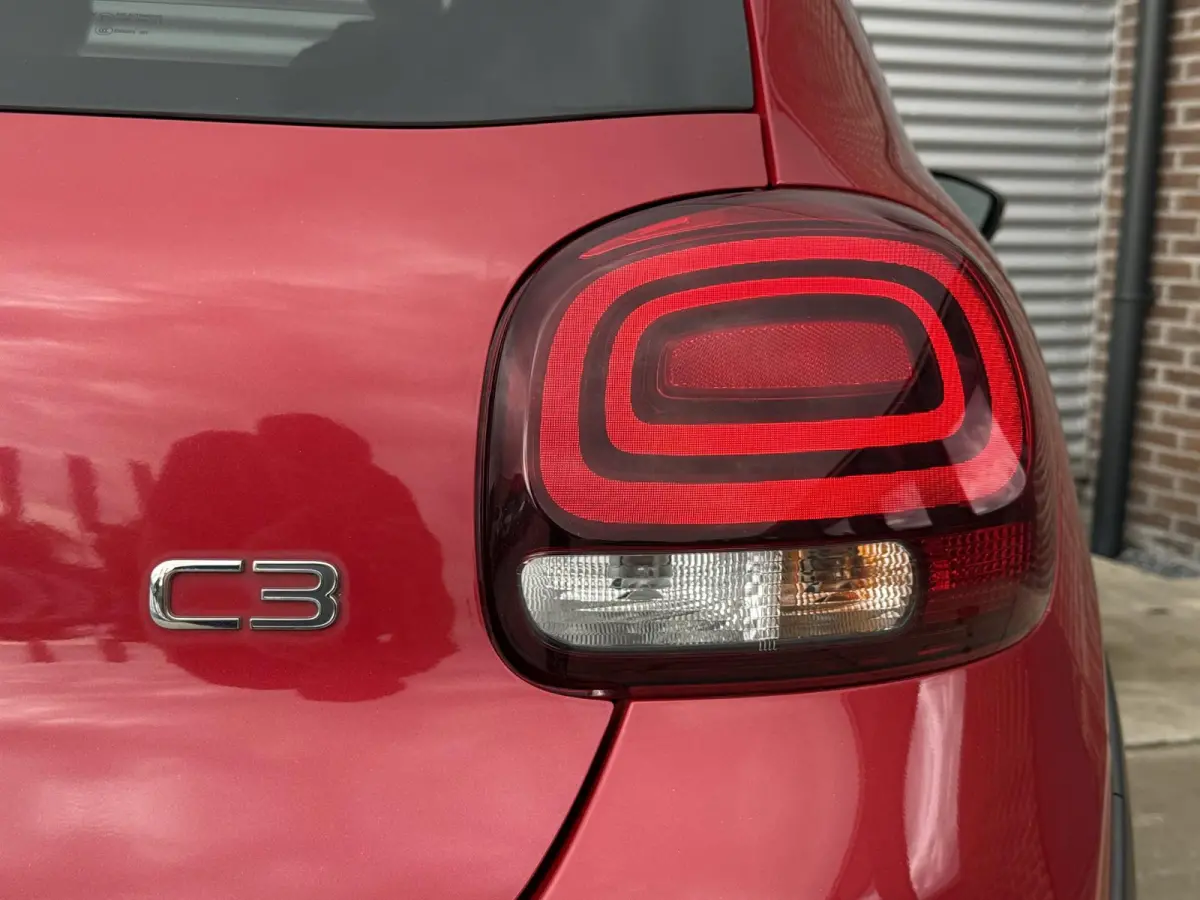 1.2 PureTech Shine 2e Eigenaar|Navi|Camera|Clima|Cruise|Carplay|N.A.P|APK tot 07-2027