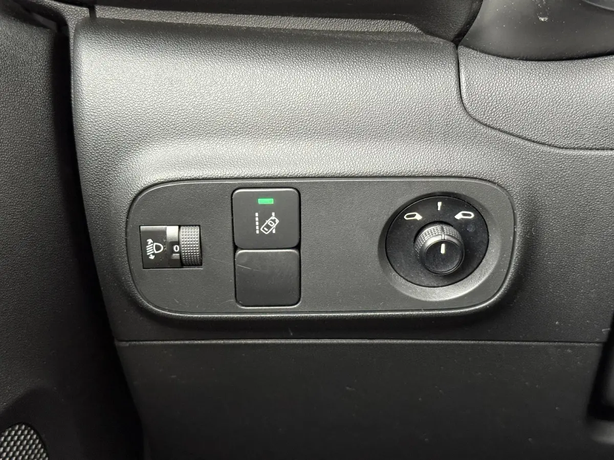 1.2 PureTech Shine 2e Eigenaar|Navi|Camera|Clima|Cruise|Carplay|N.A.P|APK tot 07-2027