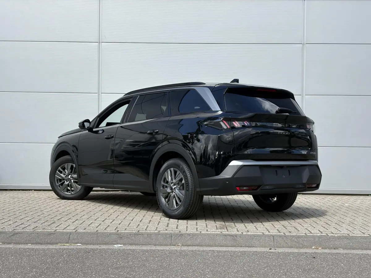 1.2 Hybrid 145 Allure 7p | Stoelverwarming | Camera | Cruise Control | Apple Carplay/Android Auto